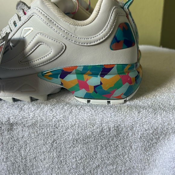 Fila Disruptor 2 Premium Platform White Sneakers with Colorful Heel Sz 8.5 - Picture 2 of 12
